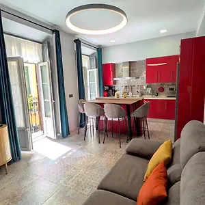  Apartamento Alma De 2br With Art History & Comfort In The Heart Of The España